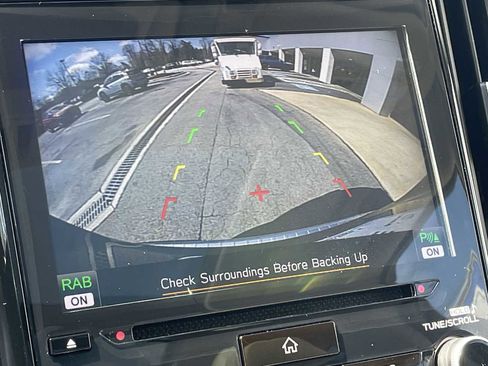 Used 2019 Subaru Ascent Limited image 19