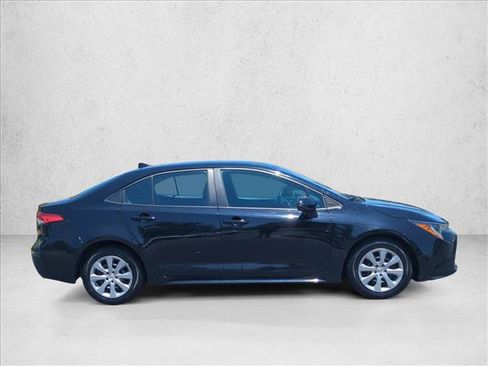 Certified 2024 Toyota Corolla LE FWD image 4