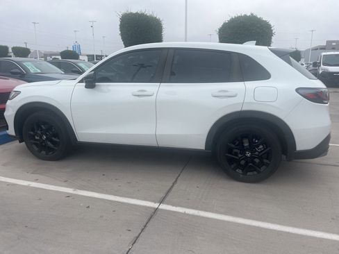 Used 2024 Honda HR-V Sport image 7