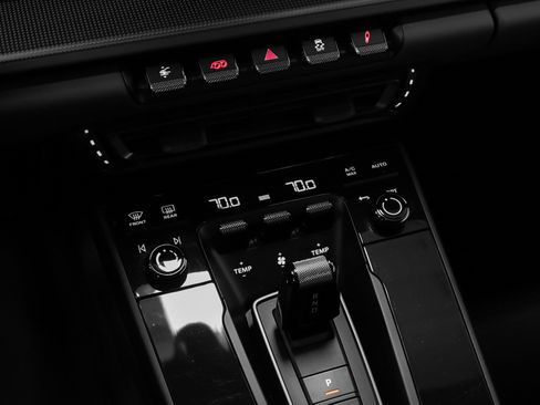 Used 2022 Porsche 911 Targa 4 GTS image 54