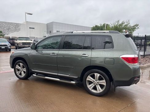 Used 2012 Toyota Highlander Limited w/ Tow Pkg image 8