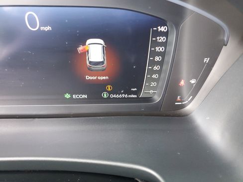 Used 2023 Honda Pilot Elite image 36