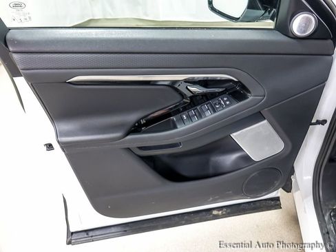 Used 2023 Land Rover Range Rover Evoque S image 20