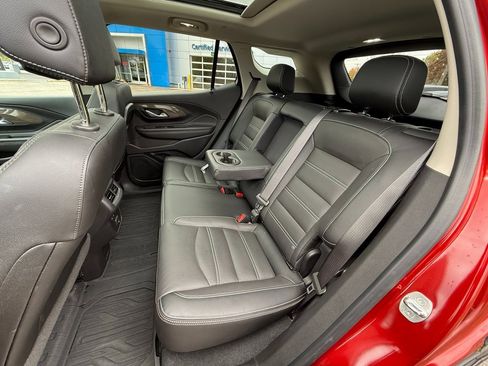 Certified 2022 GMC Terrain Denali w/ Denali Premium Package image 25