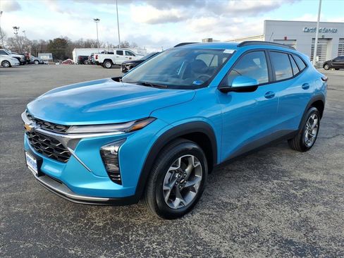 New 2026 Chevrolet Trax LT w/ Driver Confidence Package image 7