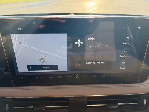 Used 2023 Lincoln Corsair Reserve AWD/4WD image 19