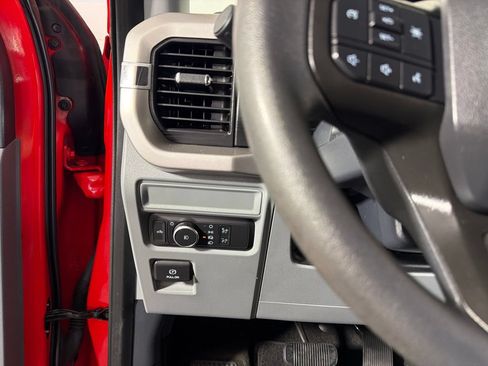 Used 2022 Ford F150 XL w/ Equipment Group 101A High AWD/4WD image 14