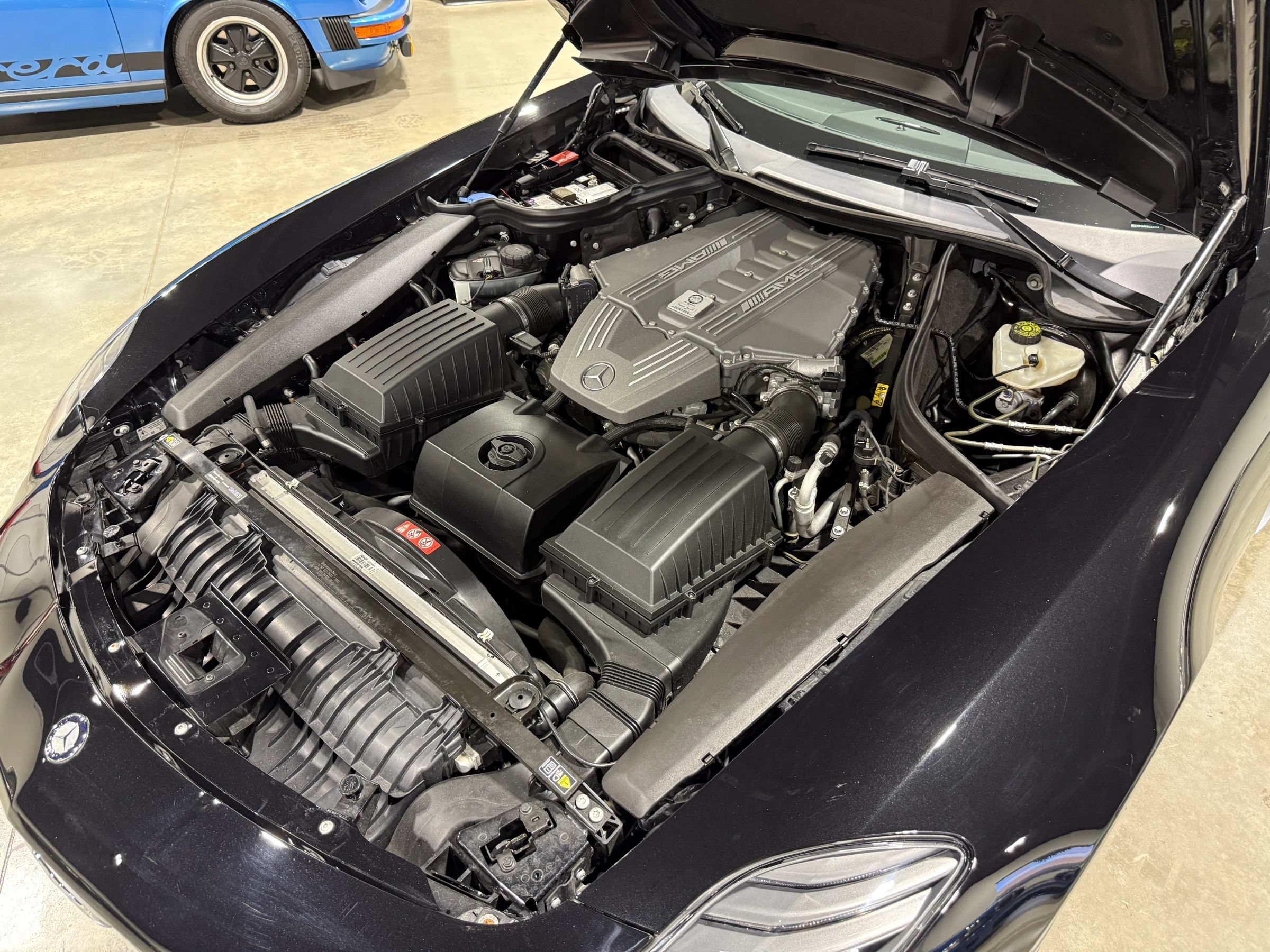 Used 2011 Mercedes-Benz SLS AMG Coupe image 71