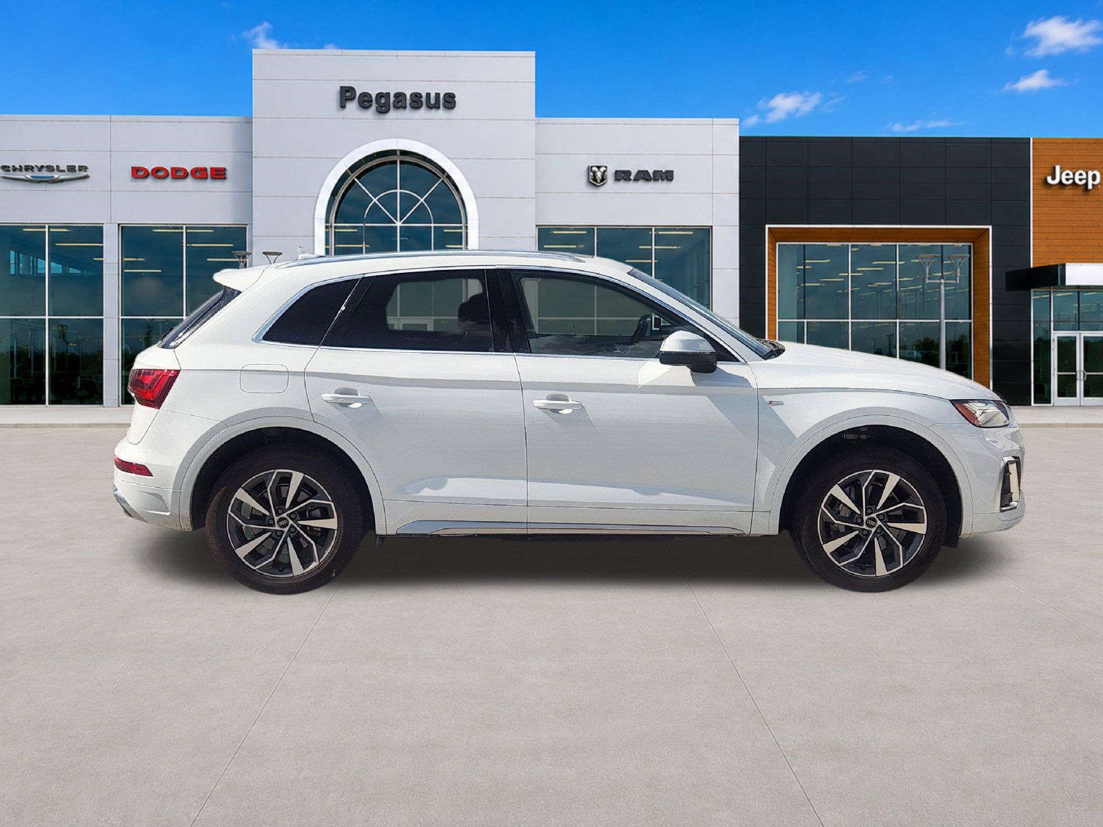 Used 2024 Audi Q5 2.0T Premium Plus AWD/4WD image 7