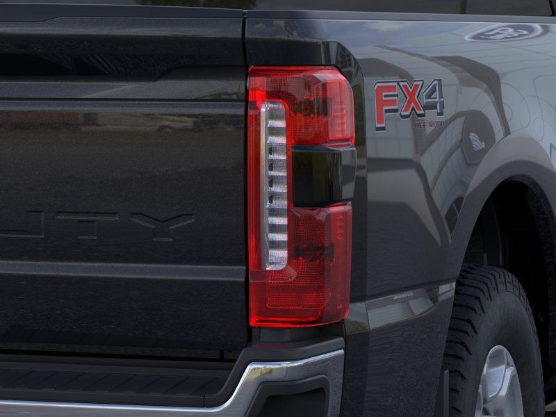 New 2026 Ford F250 XLT w/ 360-Degree Camera Package AWD/4WD image 21