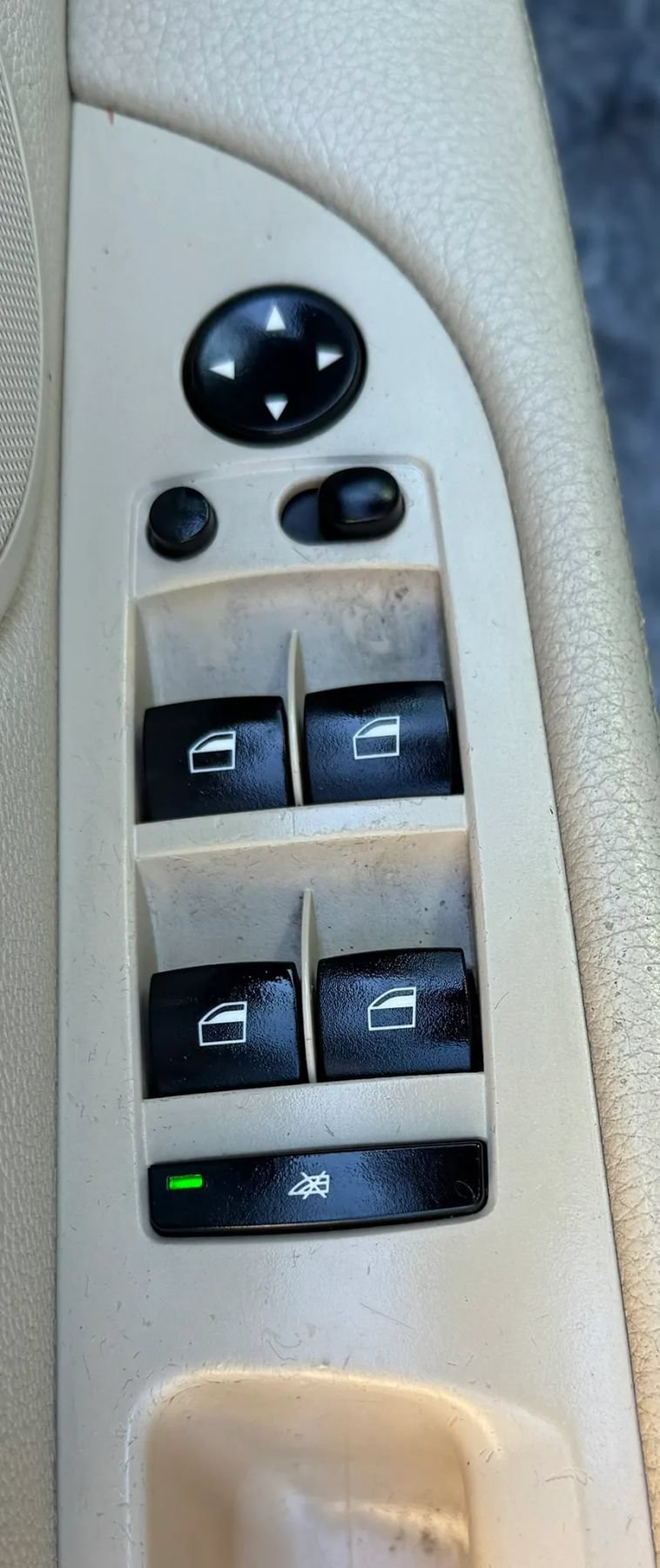 Used 2010 BMW 528i Sedan RWD image 23