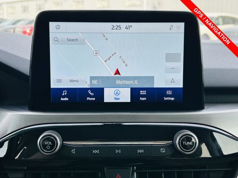 Used 2021 Ford Escape Titanium image 5