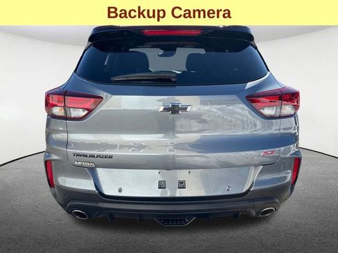 Used 2022 Chevrolet TrailBlazer RS w/ Technology Package image 12