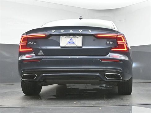 Used 2022 Volvo S60 B5 Momentum w/ Premium Package image 41