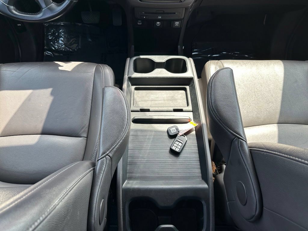 Used 2021 Honda Odyssey Touring image 21