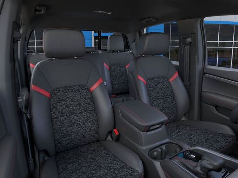 New 2026 Chevrolet Colorado Z71 w/ Midnight Edition AWD/4WD image 16