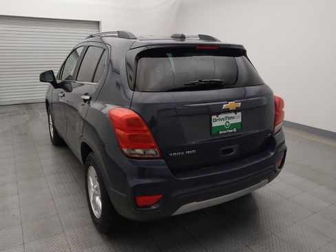 Used 2018 Chevrolet Trax LT w/ LT Convenience Package AWD/4WD image 6