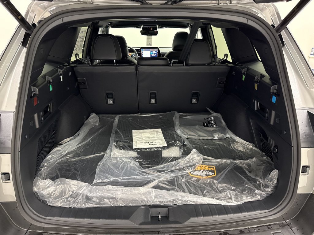 New 2026 Subaru Outback Wilderness AWD/4WD image 31