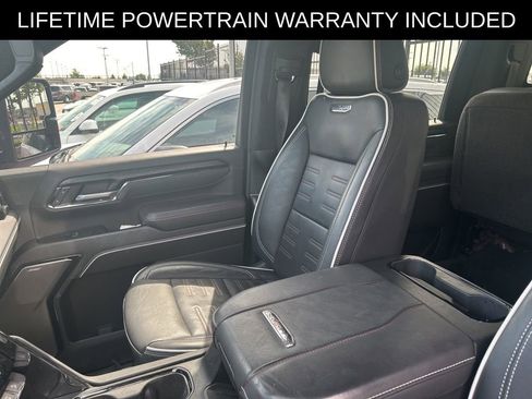 Used 2024 GMC Sierra 2500 AT4X image 7
