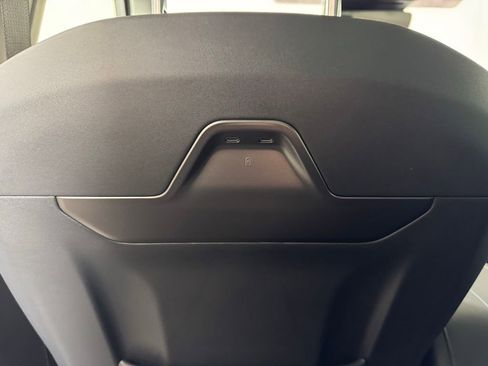 New 2026 Lincoln Nautilus Premier w/ Equipment Group 102A image 54