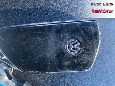 Used 2024 Volkswagen Atlas Cross Sport SE image 27