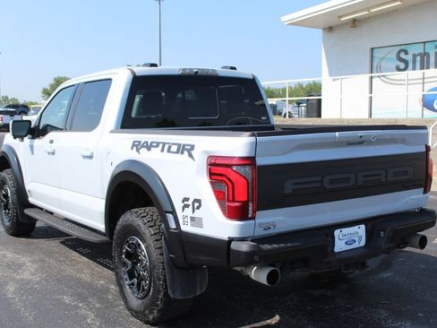 Used 2025 Ford F150 Raptor AWD/4WD image 4