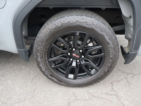 Used 2024 GMC Sierra 1500 Elevation AWD/4WD image 39