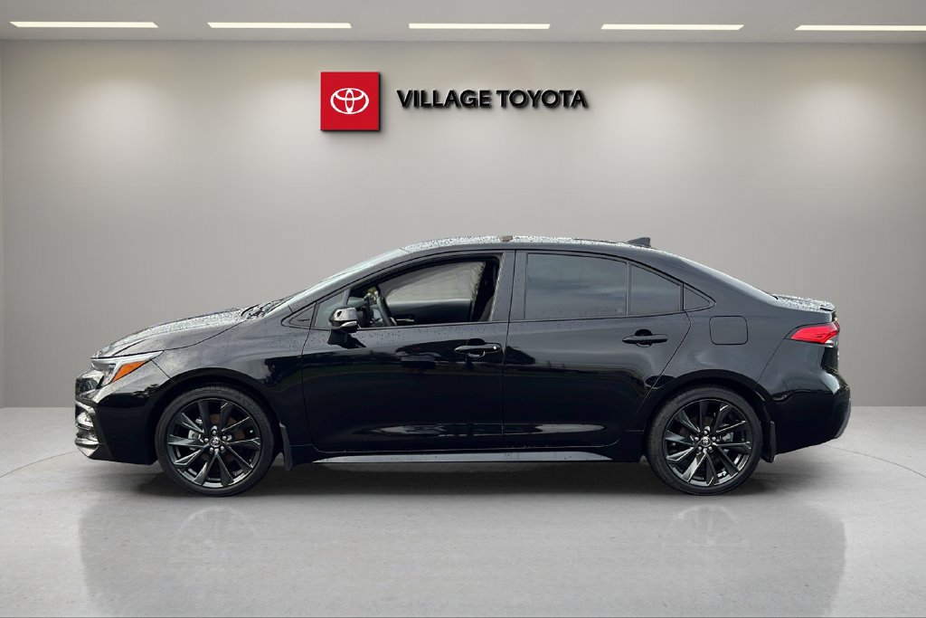 Certified 2026 Toyota Corolla SE FWD image 2