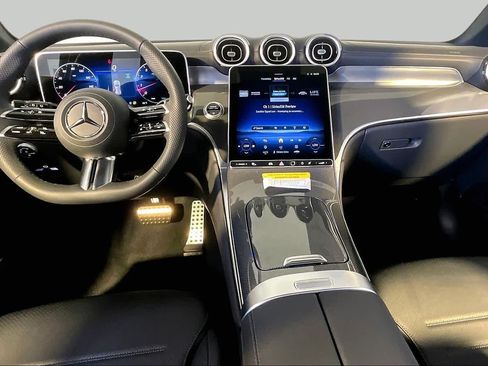New 2026 Mercedes-Benz GLC 300 4MATIC image 7