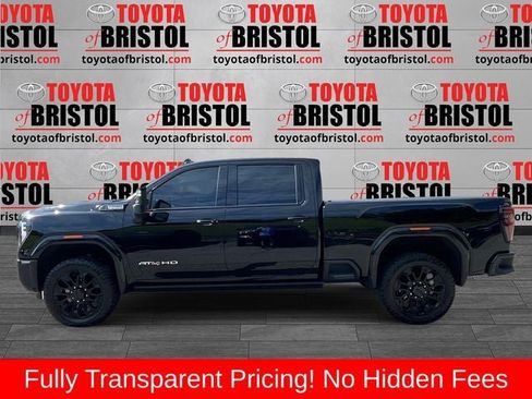 Used 2024 GMC Sierra 2500 AT4 w/ AT4 Premium Plus Package AWD/4WD image 7