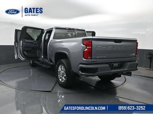Used 2024 Chevrolet Silverado 2500 High Country w/ High Country Premium Package AWD/4WD image 59