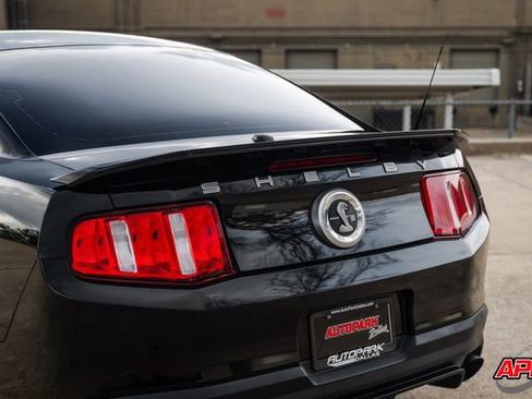 Used 2012 Ford Mustang Shelby GT500 w/ SVT Performance Pkg image 27