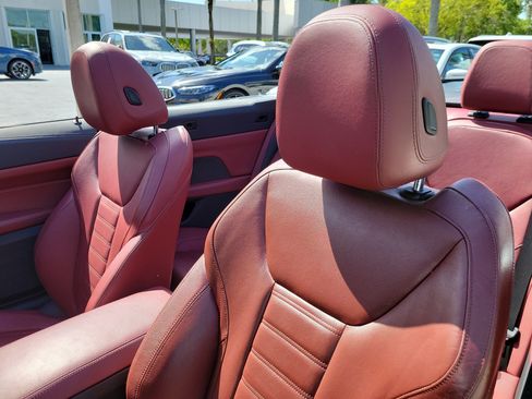Used 2021 BMW M440i Convertible w/ Premium Package RWD image 12
