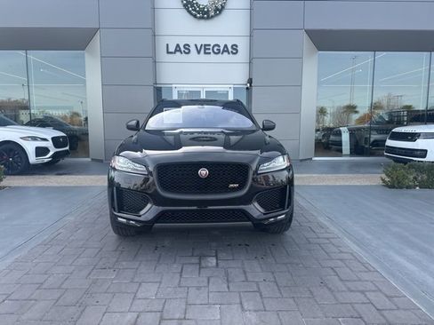 Used 2020 Jaguar F-PACE 300 Sport image 2