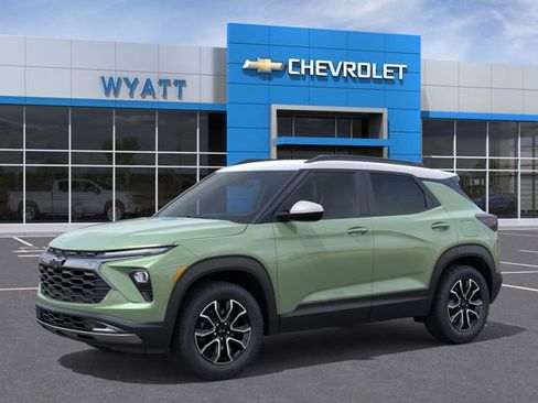 New 2026 Chevrolet TrailBlazer ACTIV w/ Convenience Package AWD/4WD image 2
