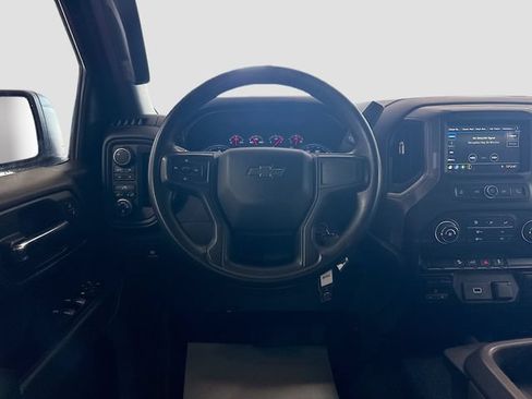 Used 2019 Chevrolet Silverado 1500 Custom Trail Boss AWD/4WD image 21