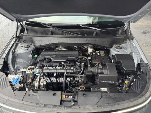 Used 2025 Hyundai Kona SEL image 32