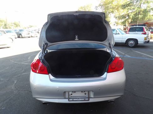 Used 2013 INFINITI G37 Journey w/ Premium Pkg RWD image 12