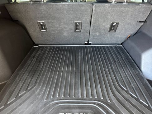 Used 2019 Chevrolet Equinox LT AWD/4WD image 16