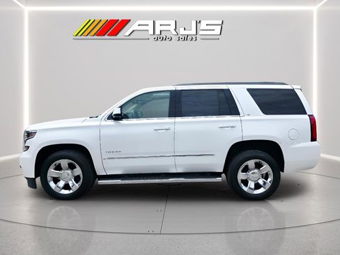 Used 2018 Chevrolet Tahoe LT w/ LT Signature Package AWD/4WD image 2