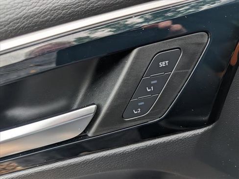 Used 2022 Mitsubishi Outlander SEL AWD/4WD image 33