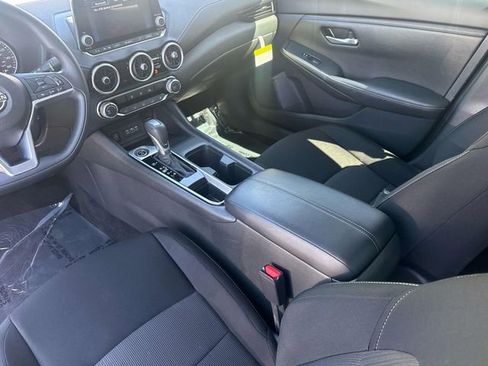 Certified 2025 Nissan Sentra SV image 28