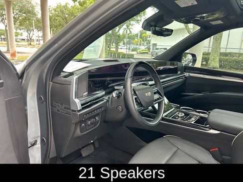 Used 2026 Cadillac Escalade Sport w/ Touring Package AWD/4WD image 7