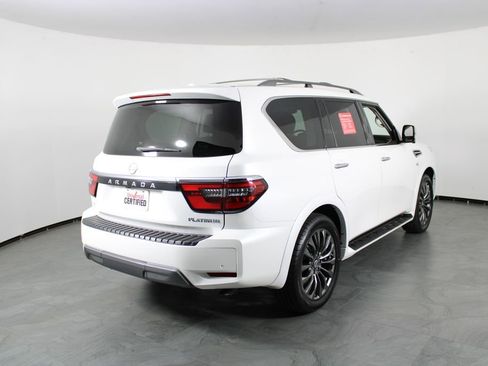 Certified 2022 Nissan Armada Platinum w/ Captain's Chairs Package image 17