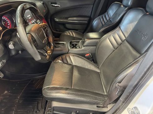 Used 2018 Dodge Charger SRT Hellcat image 12