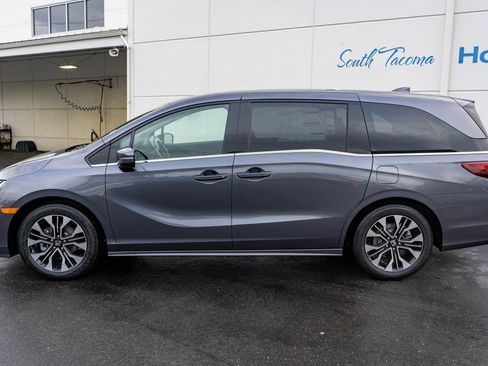 New 2026 Honda Odyssey Elite image 9