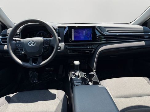 Used 2025 Toyota Camry LE FWD image 16