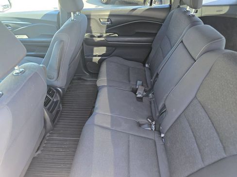 Used 2019 Honda Passport Sport image 11