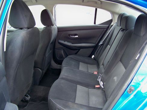 Used 2021 Nissan Sentra SV FWD image 35