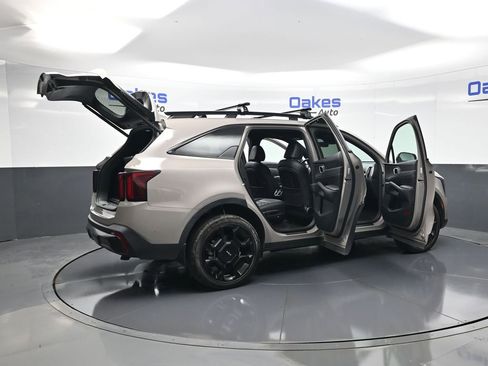 Certified 2024 Kia Sorento SX Prestige image 59